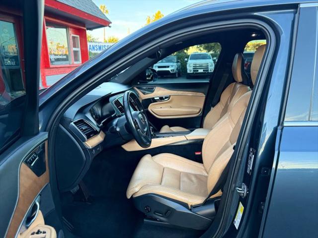 2019 Volvo XC90 T6 Inscription