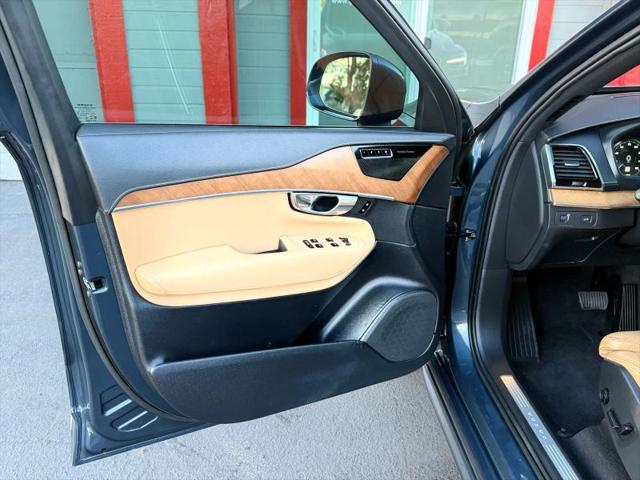 2019 Volvo XC90 T6 Inscription