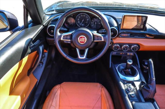 2017 Fiat 124 Spider Lusso