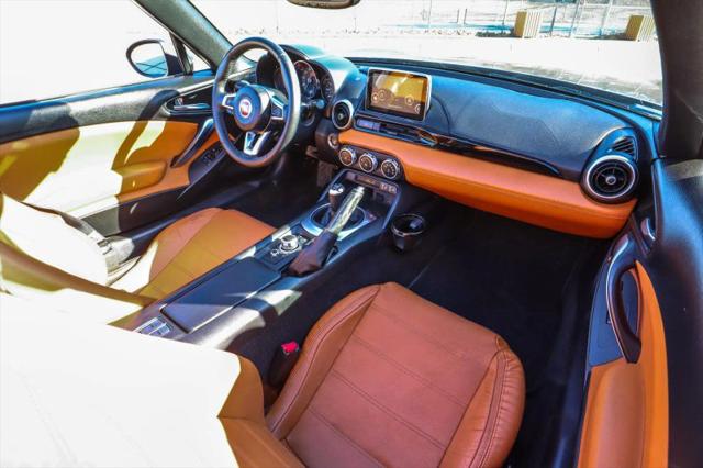 2017 Fiat 124 Spider Lusso