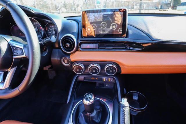 2017 Fiat 124 Spider Lusso