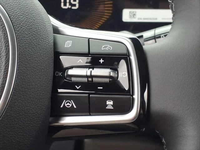 2026 Kia Carnival MPV LXS