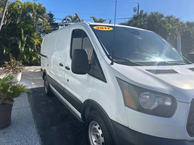 2017 Ford Transit w/Sliding Side Door w/RWB