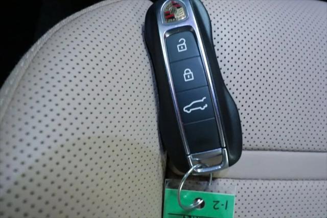 2025 Porsche Cayenne Cayenne