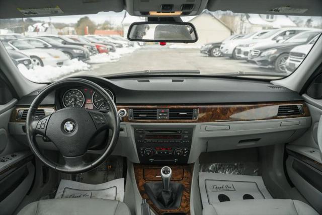 2006 BMW 325i 325i
