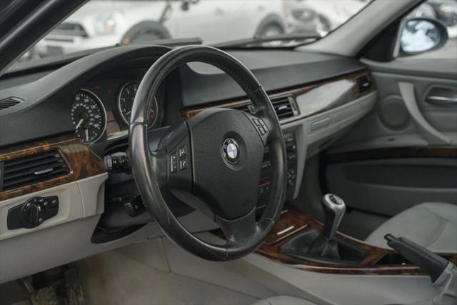 2006 BMW 325i 325i