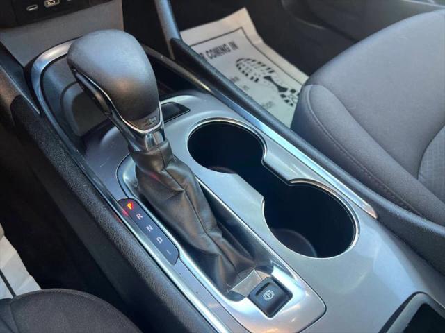 2022 Chevrolet Malibu FWD LT