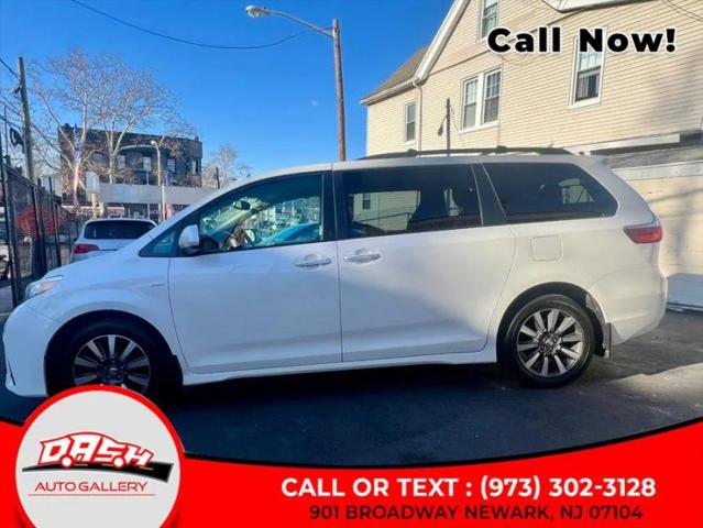 2018 Toyota Sienna XLE Premium 7 Passenger