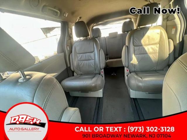 2018 Toyota Sienna XLE Premium 7 Passenger