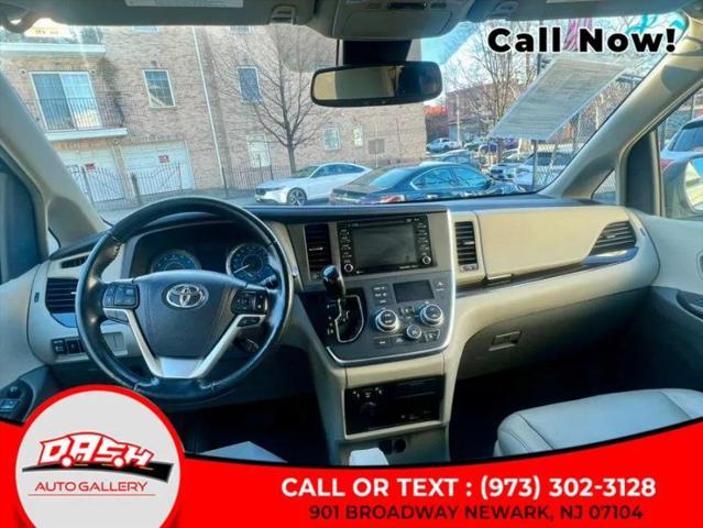 2018 Toyota Sienna XLE Premium 7 Passenger