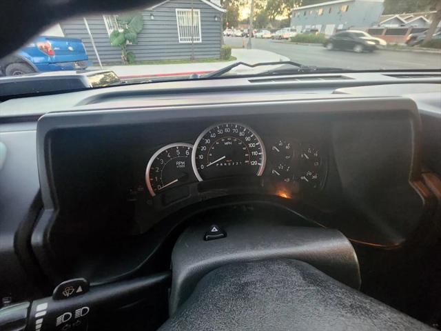 2007 HUMMER H2 Base
