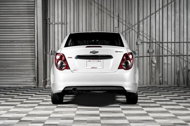 2015 Chevrolet Sonic RS Auto