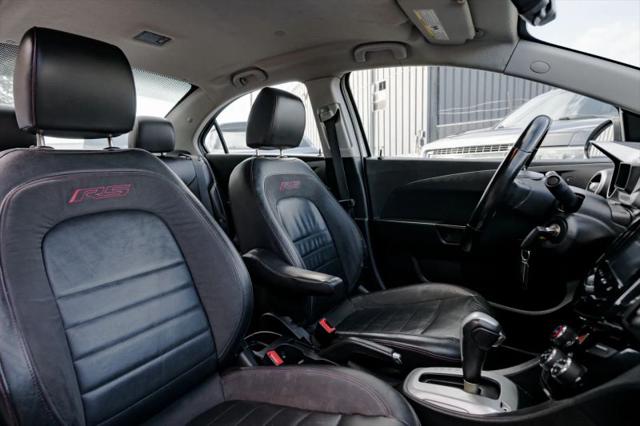 2015 Chevrolet Sonic RS Auto