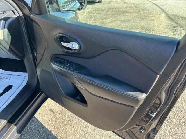 2016 Jeep Cherokee Latitude