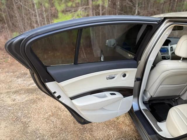 2014 Acura RLX Technology Package