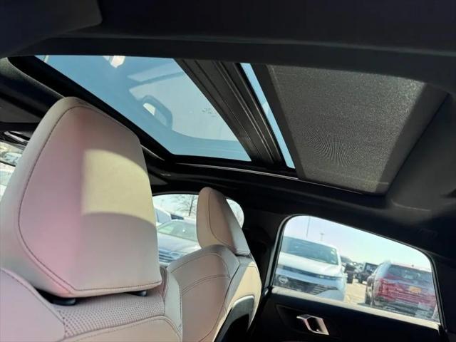 2025 BMW Coupe xDrive