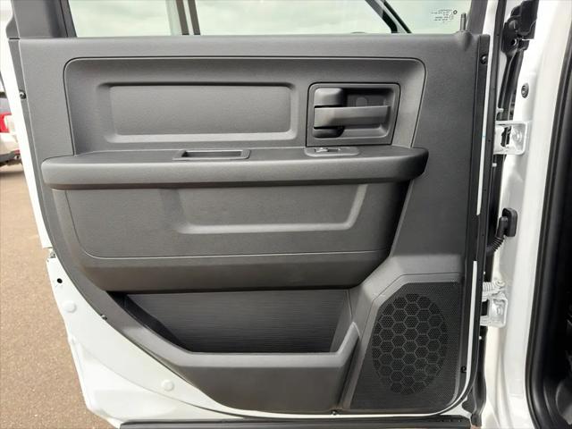 2026 Ram 2500 Tradesman Crew Cab 4x4 8' Box