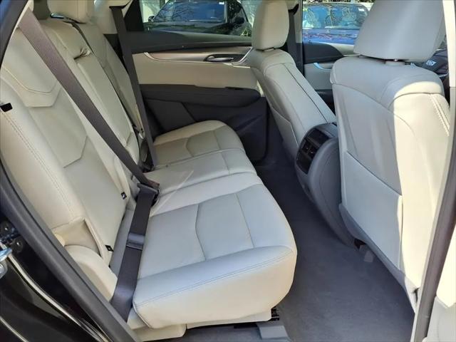 2026 Cadillac XT5 Premium Luxury FWD