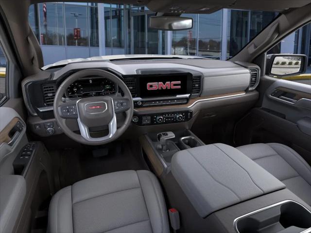 2026 GMC Sierra 1500 Crew Cab, Standard Bed, SLT, 4WD