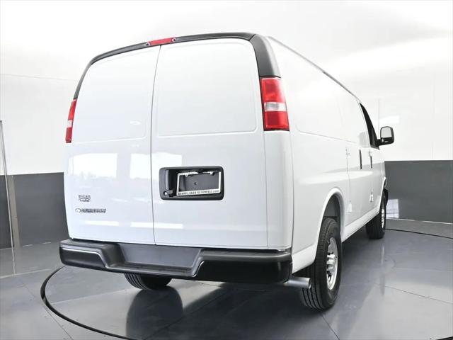 2025 Chevrolet Express Cargo Van RWD 2500 Regular Wheelbase WT
