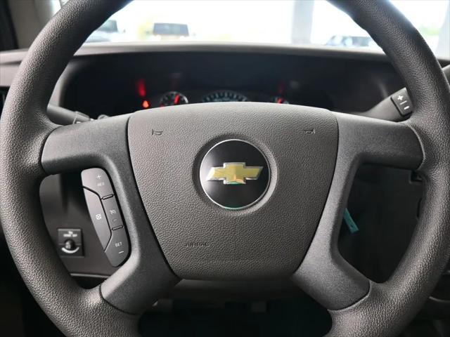 2025 Chevrolet Express Cargo Van RWD 2500 Regular Wheelbase WT