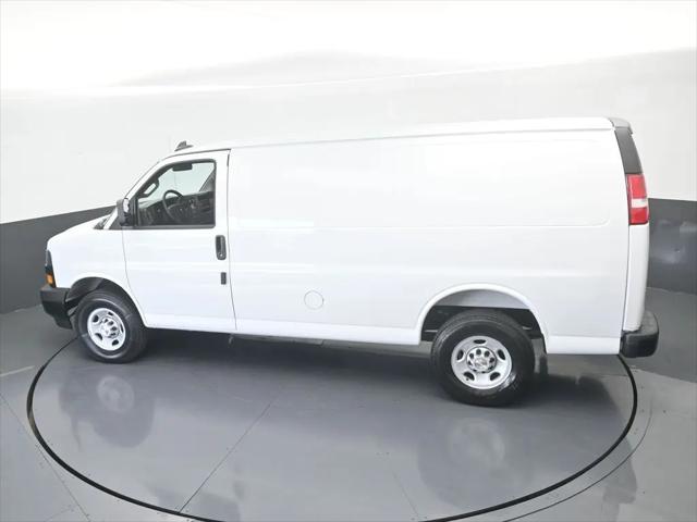 2025 Chevrolet Express Cargo Van RWD 2500 Regular Wheelbase WT