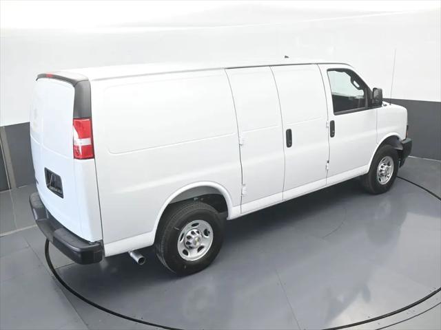 2025 Chevrolet Express Cargo Van RWD 2500 Regular Wheelbase WT