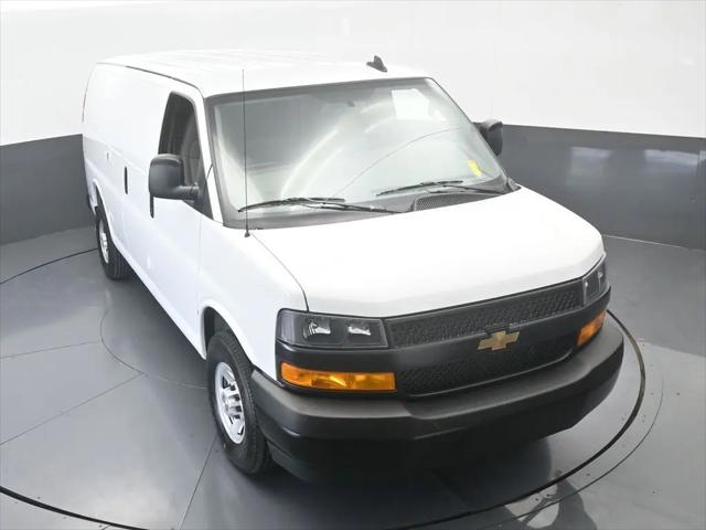 2025 Chevrolet Express Cargo Van RWD 2500 Regular Wheelbase WT