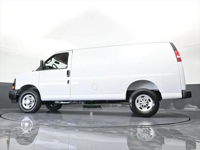 2025 Chevrolet Express Cargo Van RWD 2500 Regular Wheelbase WT