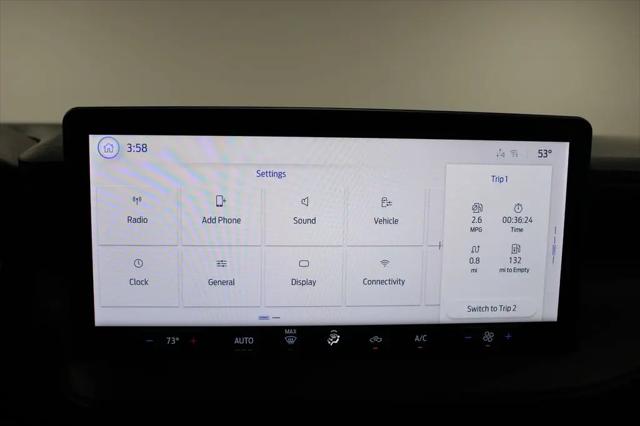 2026 Ford Maverick Lobo Standard
