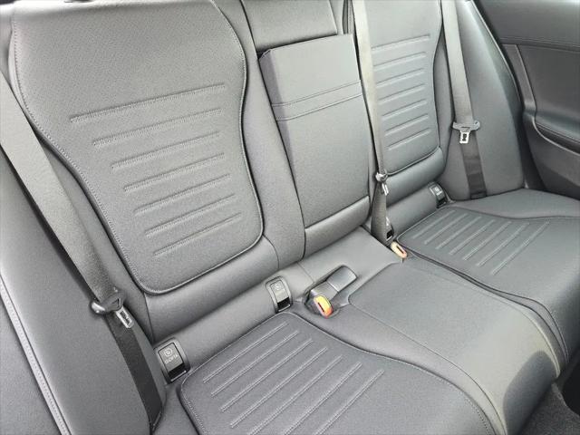 2026 Mercedes-Benz C-CLASS C 300 C 300