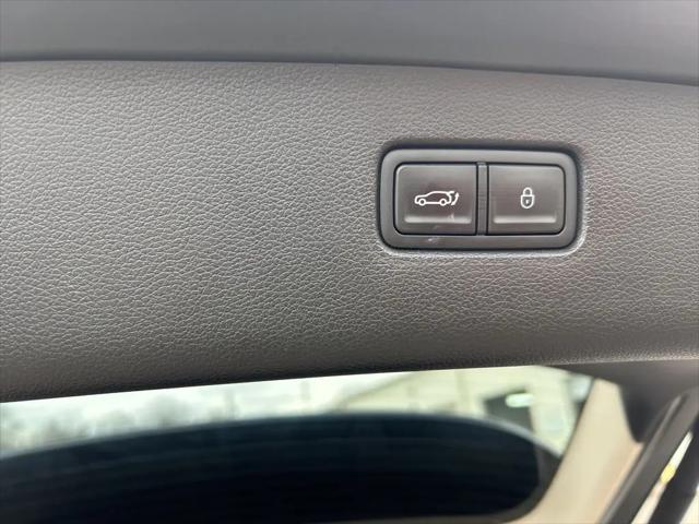 2025 Genesis GV80 2.5T Standard AWD