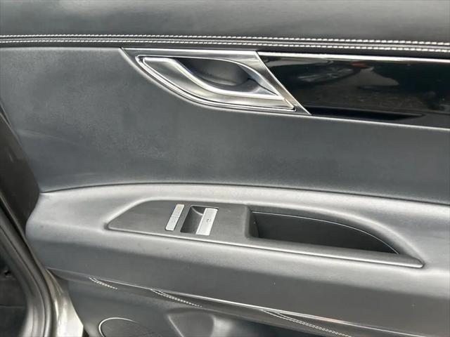 2025 Genesis GV80 2.5T Standard AWD