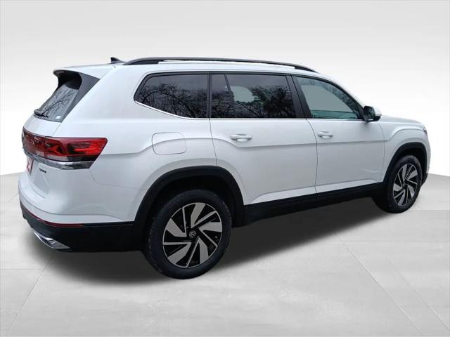 2026 Volkswagen Atlas SE with Technology