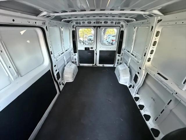 2021 Ram ProMaster Cargo Van Low Roof 136" WB