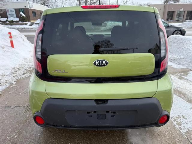 2015 Kia Soul Base