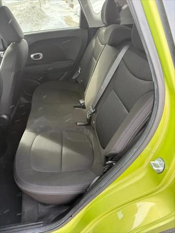2015 Kia Soul Base
