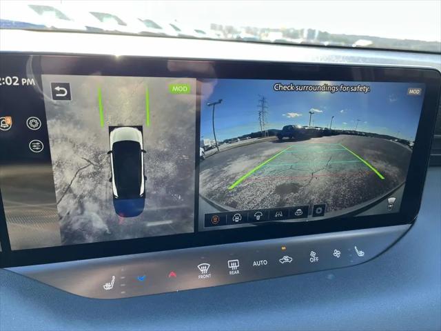 2026 Nissan LEAF PLATINUM+