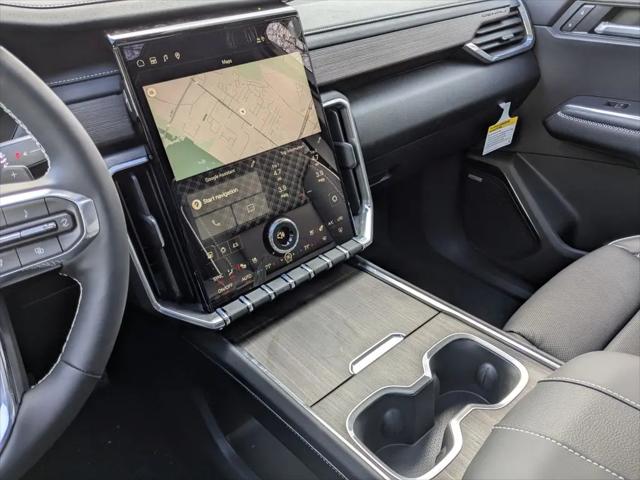 2026 GMC Acadia Denali AWD