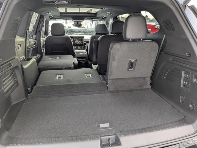 2026 GMC Acadia Denali AWD