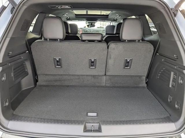 2026 GMC Acadia Denali AWD