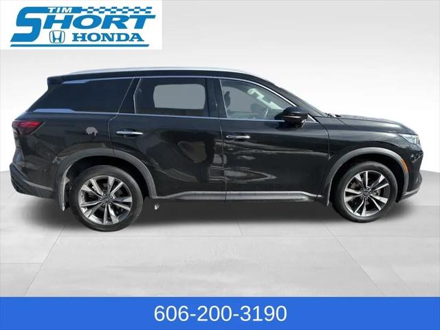 2023 INFINITI QX60 LUXE AWD