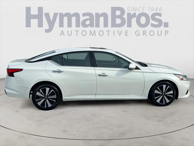 2022 Nissan Altima SL FWD