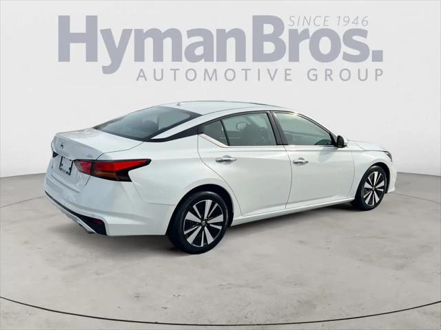2022 Nissan Altima SL FWD