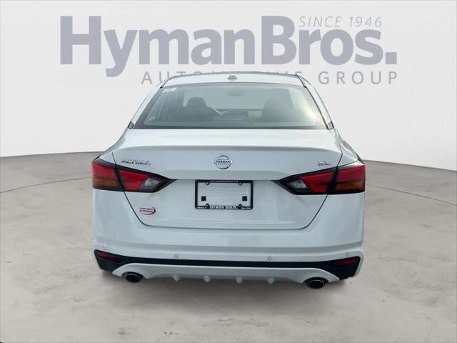 2022 Nissan Altima SL FWD