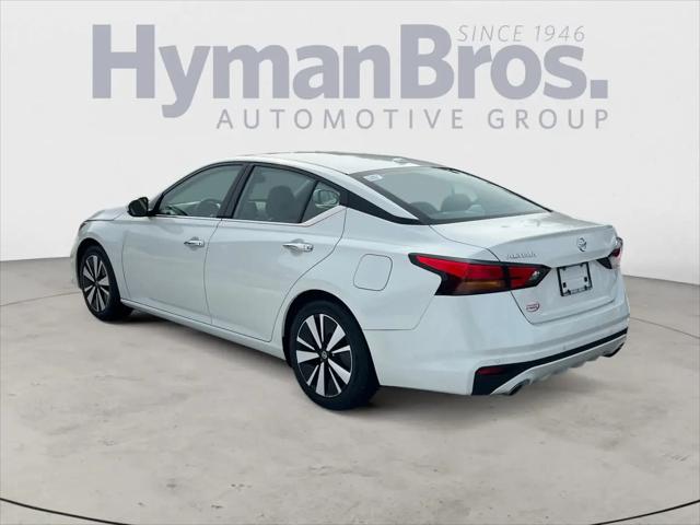 2022 Nissan Altima SL FWD