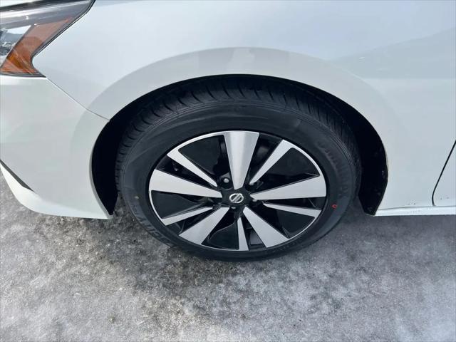 2022 Nissan Altima SL FWD