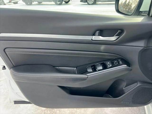 2022 Nissan Altima SL FWD