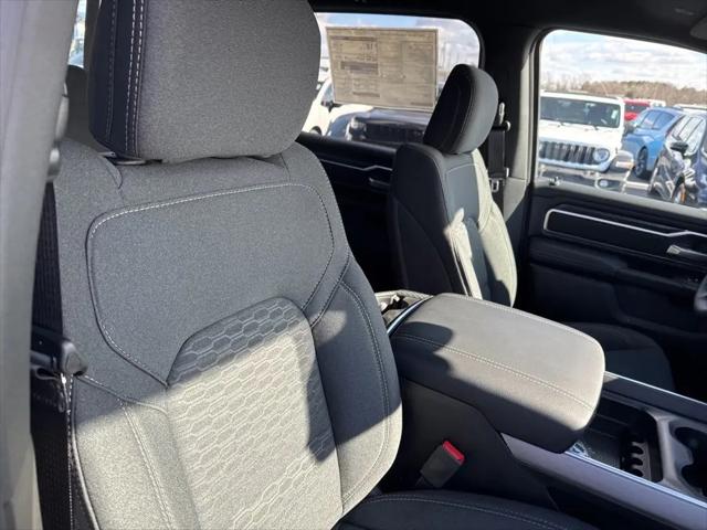 2026 Ram 1500 Big Horn Crew Cab 4x4 5'7" Box