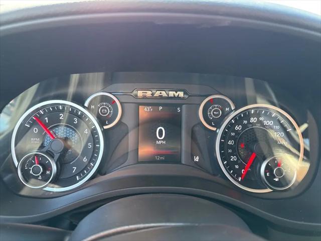 2026 Ram 1500 Big Horn Crew Cab 4x4 5'7" Box